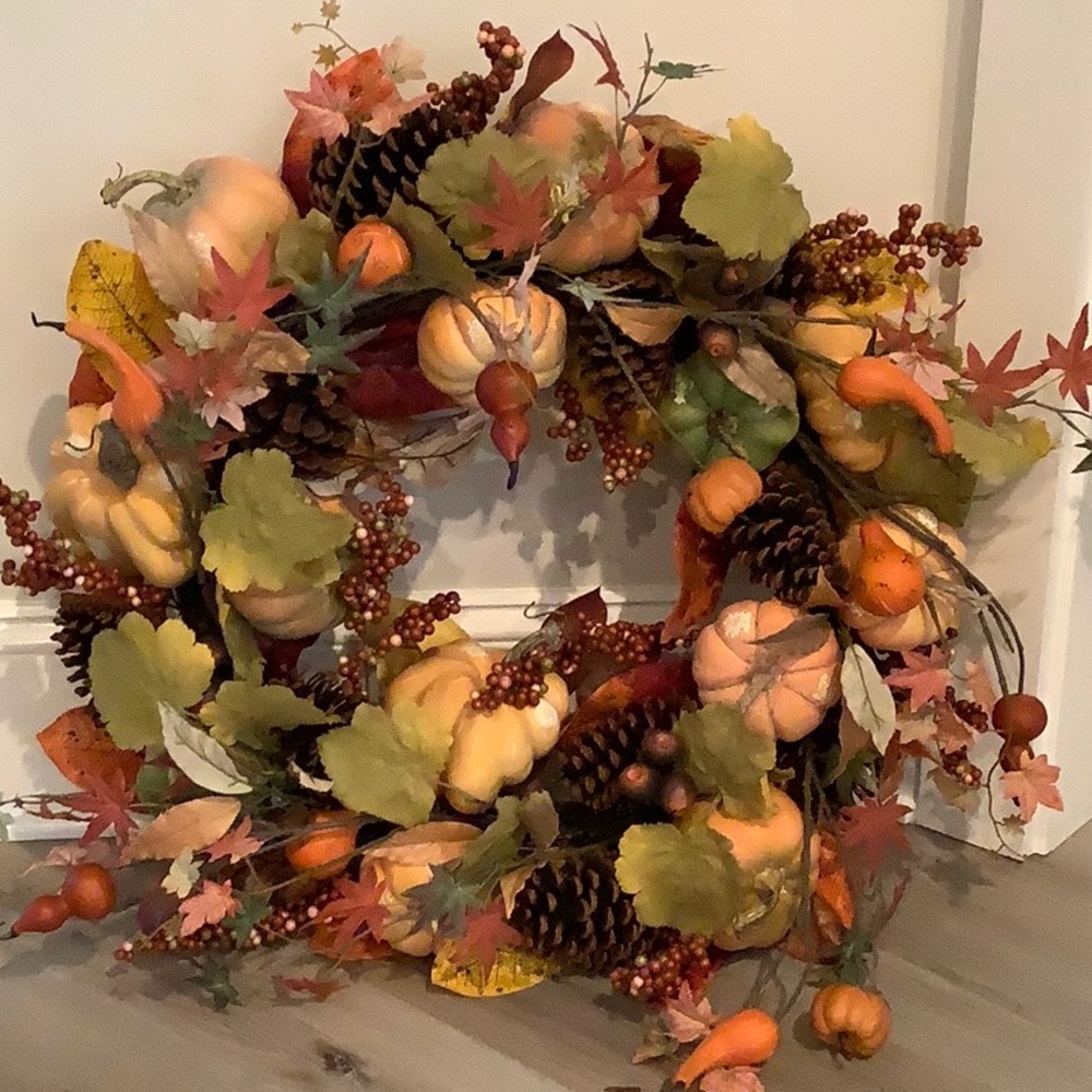 GRANDIN ROAD Harvest Pumpkin Wreath. 28 inches